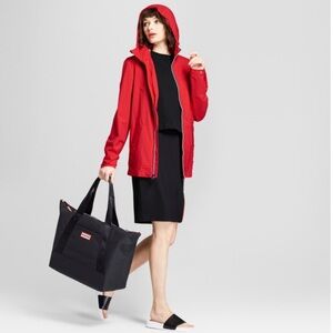 Hunter for Target Red Rain Jacket Womens Medium Hooded Waterproof Coat